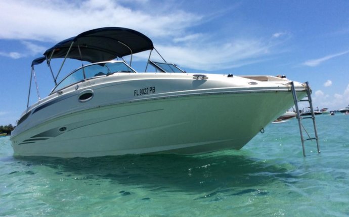 Do I Need a Captain for My Boat Rental? - Boatsetter - Boat