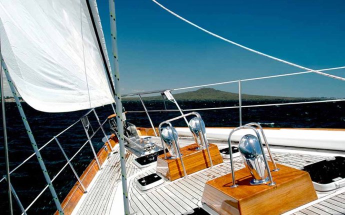 How to book Private Crewed Mediterranean Charters