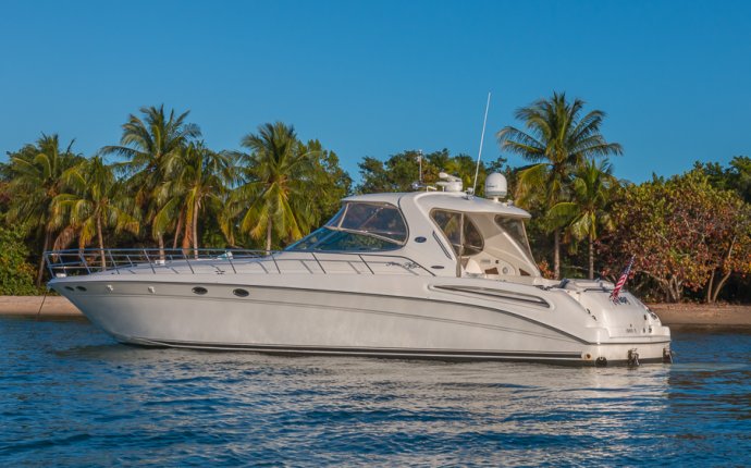 Luxury Boat & Yacht Charters in Miami & Fort Lauderdale