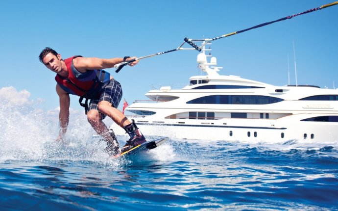 Luxury Yacht Charter | Superyacht Charter | Y.CO