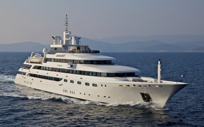 O MEGA | Luxury Yacht Charters