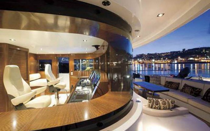 Luxury Yachts Superyacht