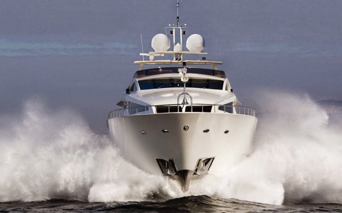 Mega Yacht Charters