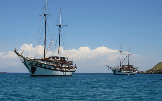 Greek Charter yachts
