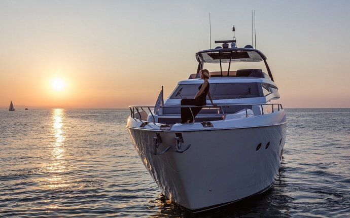 Luxury Yachting Company